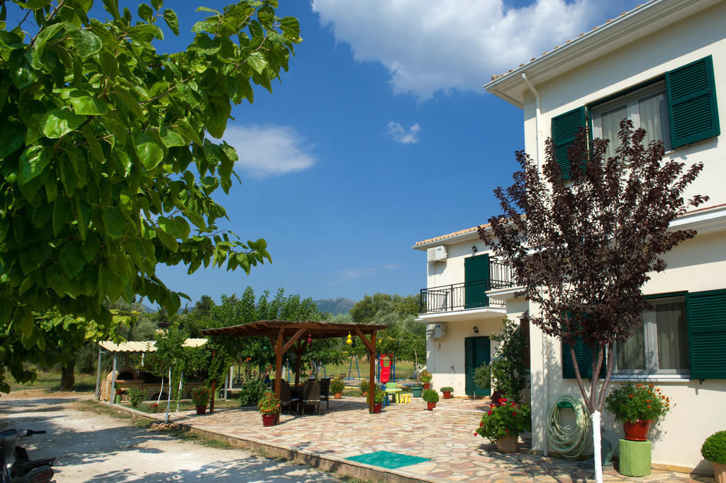 Apartment Riverside αpartments Vasilikí